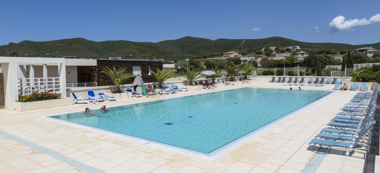 Résidence Club Odalys Les Villas de Bel Godère Belgodère Esterno foto